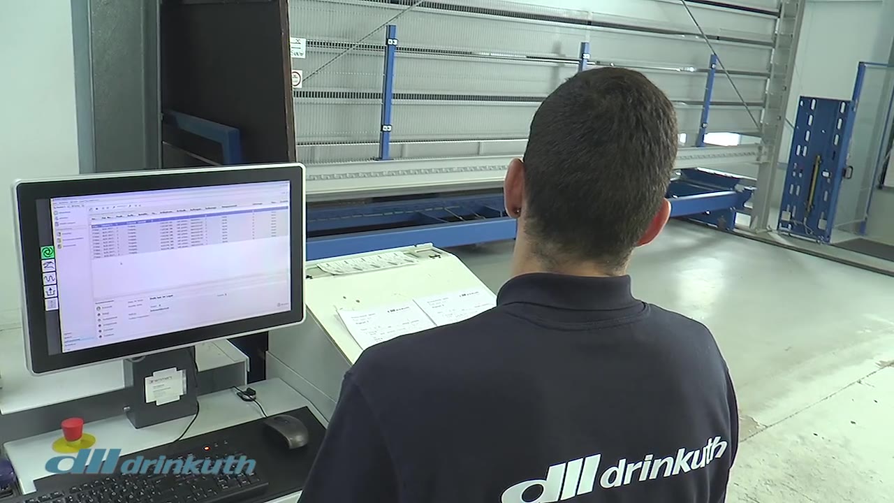 Filmszene aus Drinkuth AG – Imagefilm